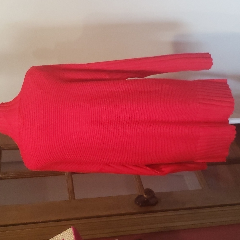 Crown & ivy red ribbed PXL Sweater nwot - Picture 4 of 9
